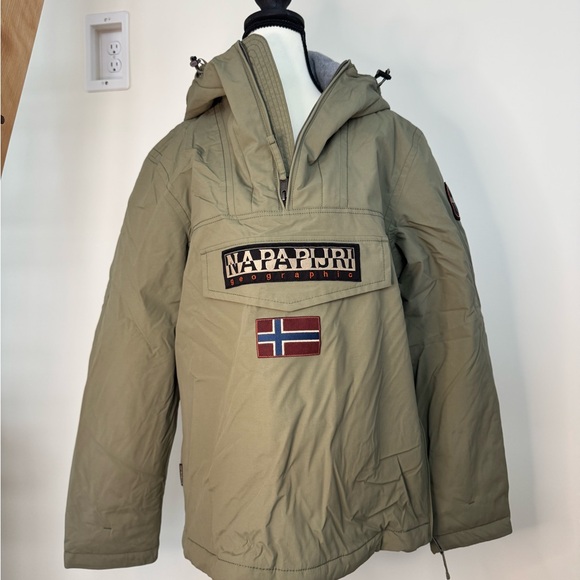 Napapijri Men’s Rainforest Winter 3 jacket (NWT)